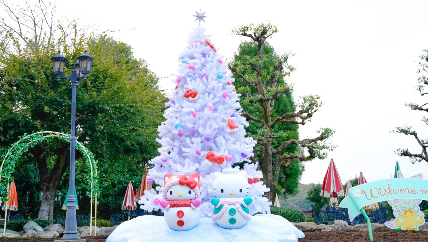 ハローキティ　クリスマスツリー　ホワイト ハローキティ クリスマスツリー ホワイト