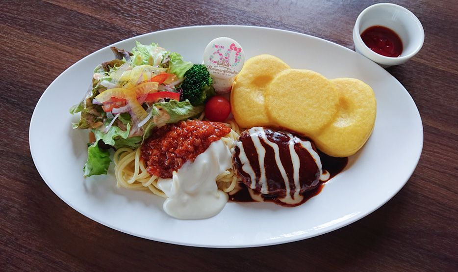 キャラクターフード